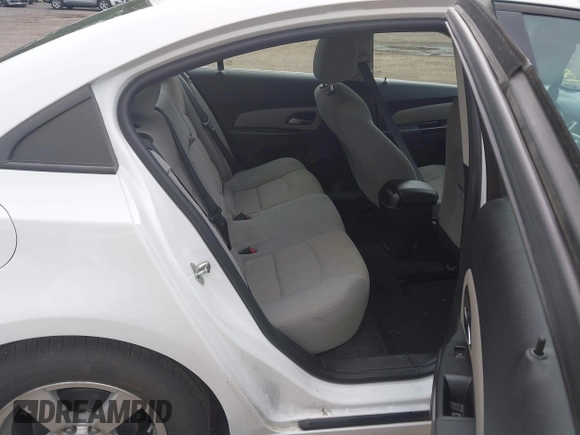 2014 Chevrolet Cruze 1LT with VIN 1G1PC5SB6E7192324, listed as a IAAI auction lot 42783725 with 191,784 mi miles and . Bid and sale history available at DreamBid. Image 8.