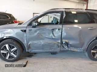 2022 Kia Sorento S with VIN 5XYRL4LC8NG123705, listed as a IAAI auction lot 42231243 with 90,031 mi miles and . Bid and sale history available at DreamBid. Image 6.