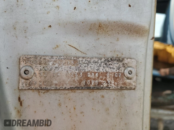 1979 Ford F-150 с VIN F26SUFC4918, выставлен на аукционе Copart как лот 76140314 с пробегом 84 607 миль миль и Списание • Salvage title. История ставок и продаж доступна на DreamBid. Изображение 12.