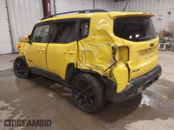 2017 Jeep Renegade Latitude with VIN ZACCJBBBXHPE75052, listed as a IAAI auction lot 41478966 with 100,663 mi miles. Bid and sale history available at carsss.com. Image 3.