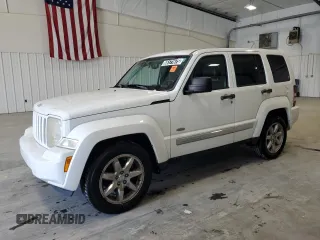 2012 Jeep Liberty Sport Latitude z VIN 1C4PJMAK1CW211048, wystawiony jako Copart lot #55171675 z przebiegiem 162 949 mil mil oraz Czysty tytuł • Clean title. Historia ofert i sprzedaży dostępna na DreamBid. Obrazek 1.