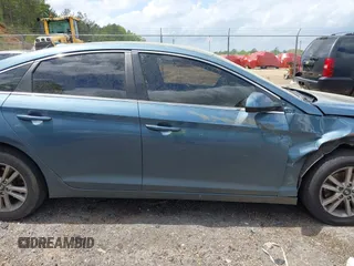 2017 Hyundai Sonata SE with VIN 5NPE24AFXHH587980, listed as a IAAI auction lot 41962264 with 103,239 mi miles. Bid and sale history available at carsss.com. Image 13.