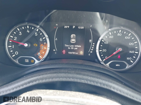 2016 Jeep Renegade Latitude with VIN ZACCJBBT8GPD00919, listed as a IAAI auction lot 41379627 with 104,791 mi miles. Bid and sale history available at carsss.com. Image 7.