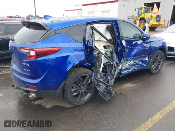 2020 Acura RDX w/A-Spec Pkg with VIN 5J8TC2H60LL017670, listed as a IAAI auction lot 41534656 with 71,913 mi miles. Bid and sale history available at carsss.com. Image 4.