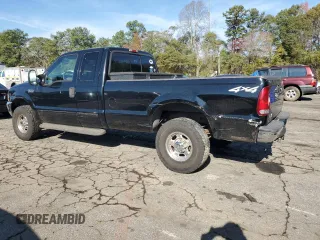 2002 Ford Super Duty F-250 XL with VIN 1FTNX21SX2EC00757, listed as a Copart auction lot 80952634 with 249,650 mi miles and Clean Title. Bid and sale history available at carsss.com. Image 2.