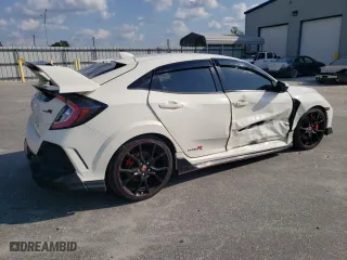 2018 Honda Civic Type R Touring with VIN SHHFK8G78JU204133, listed as a Copart auction lot 74860434 with 58,136 mi miles and Salvage Title. Bid and sale history available at carsss.com. Image 3.