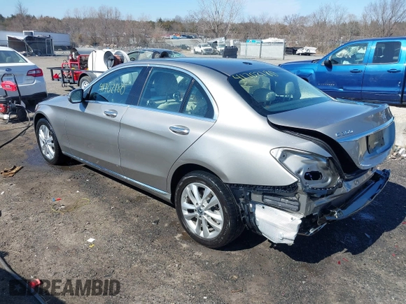 2019 Mercedes-Benz C 300 with VIN WDDWF8EB8KR515401, listed as a IAAI auction lot 41702180 with 54,107 mi miles and . Bid and sale history available at carsss.com. Image 3.
