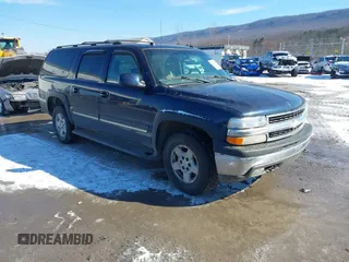 2005 Chevrolet Suburban LT with VIN 3GNFK16Z35G218833, listed as a IAAI auction lot 41551034 with 187,355 mi miles. Bid and sale history available at carsss.com. Image 1.