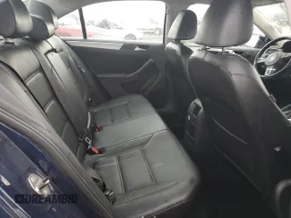 2013 Volkswagen Jetta SE z VIN 3VWDX7AJ3DM443241, wystawiony jako Copart lot #62910875 z przebiegiem 171 337 mil mil oraz Czysty tytuł • Clean title. Historia ofert i sprzedaży dostępna na DreamBid. Obrazek 10.