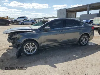 2019 Ford Fusion SE with VIN 3FA6P0H76KR123138, listed as a Copart auction lot 52792595 with 69,179 mi miles and Clean Title. Bid and sale history available at carsss.com. Image 1.