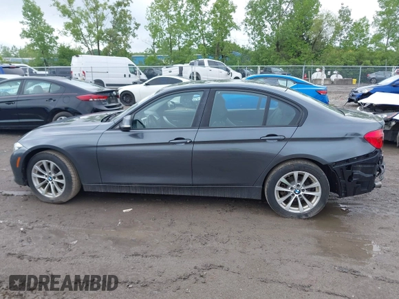 2018 BMW 3 Series 320i xDrive with VIN WBA8A3C5XJA505917, listed as a IAAI auction lot 42279882 with 89,537 mi miles and . Bid and sale history available at DreamBid. Image 14.