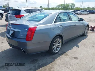2019 Cadillac CTS Luxury AWD z VIN 1G6AX5SX3K0121389, wystawiony jako IAAI lot #42269822 z przebiegiem 29 677 mil mil oraz . Historia ofert i sprzedaży dostępna na DreamBid. Obrazek 4.
