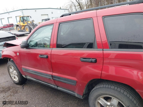 2006 Jeep Grand Cherokee Laredo with VIN 1J4HR48N66C251039, listed as a IAAI auction lot 40858197 with 178,094 mi miles. Bid and sale history available at carsss.com. Image 14.