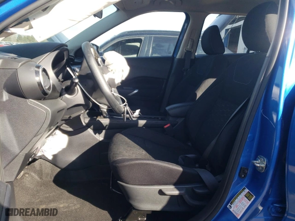 2023 Nissan Kicks SV with VIN 3N1CP5CV3PL563511, listed as a Copart auction lot 48261875 with 13,406 mi miles and Salvage Title. Bid and sale history available at carsss.com. Image 7.