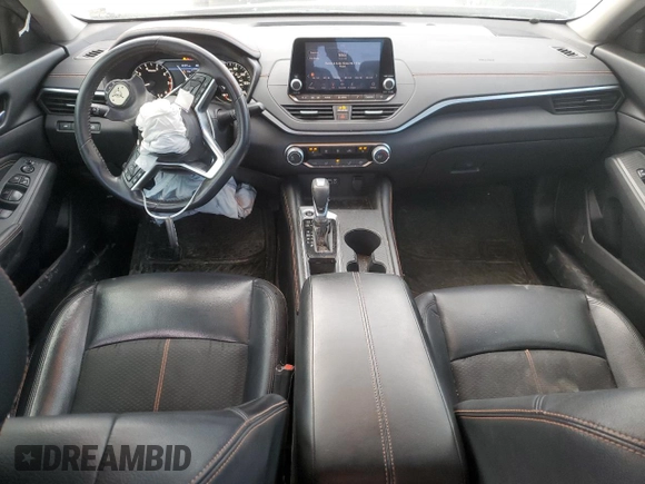2019 Nissan Altima SR with VIN 1N4BL4CVXKC256619, listed as a Copart auction lot 46803955 with 121,557 mi miles and Non Repairable. Bid and sale history available at DreamBid. Image 8.
