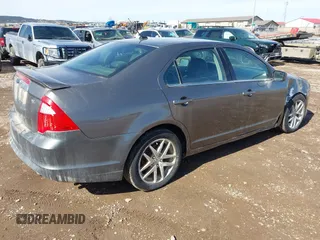 2011 Ford Fusion SEL with VIN 3FAHP0JAXBR211432, listed as a IAAI auction lot 41692412 with 195,623 mi miles. Bid and sale history available at carsss.com. Image 4.