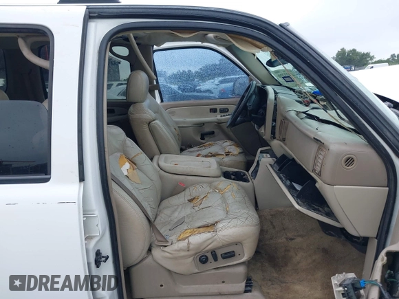 2002 Chevrolet Suburban LS with VIN 3GNEC16Z72G349364, listed as a IAAI auction lot 42423290 with Not provided miles and . Bid and sale history available at DreamBid. Image 5.