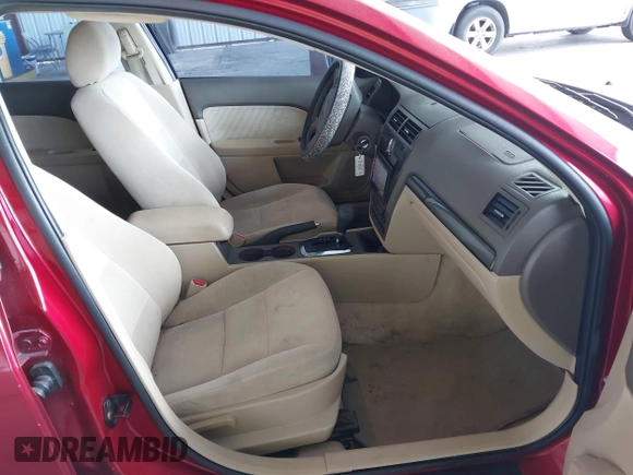 2007 Ford Fusion SEL with VIN 3FAHP081X7R118519, listed as a IAAI auction lot 41693342 with 210,655 mi miles. Bid and sale history available at carsss.com. Image 5.