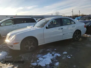 2007 Mercedes-Benz E-Class 3.5L with VIN WDBUF87X27X217079, listed as a Copart auction lot 44589955 with 212,452 mi miles and Salvage Title. Bid and sale history available at carsss.com. Image 1.