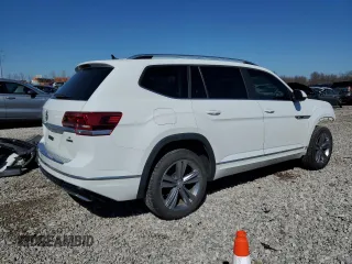 2018 Volkswagen Atlas SE z VIN 1V2PR2CA4JC517935, wystawiony jako Copart lot #49287465 z przebiegiem 88 907 mil mil oraz Szkoda całkowita • Salvage title. Historia ofert i sprzedaży dostępna na DreamBid. Obrazek 3.