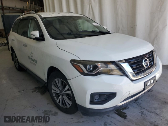 2018 Nissan Pathfinder S with VIN 5N1DR2MN5JC650429, listed as a Copart auction lot 61852235 with 121,757 mi miles and Clean title. Bid and sale history available at DreamBid. Image 4.