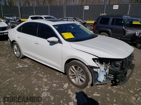 2020 Volkswagen Passat 2.0T SE with VIN 1VWWA7A31LC009797, listed as a Copart auction lot 40812573 with 43,461 mi miles. Bid and sale history available at carsss.com. Image 4.