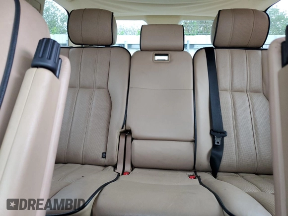 2010 Land Rover Range Rover SC with VIN SALMF1E48AA312377, listed as a Copart auction lot 58079295 with 155,103 mi miles and Salvage title. Bid and sale history available at DreamBid. Image 10.