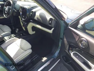 2022 MINI Countryman Cooper S with VIN WMZ53BR02N3N67991, listed as a IAAI auction lot 42181491 with 54,701 mi miles and . Bid and sale history available at DreamBid. Image 5.
