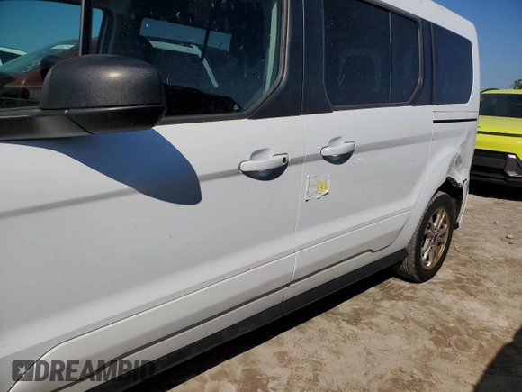 2020 Ford Transit Connect XLT с VIN NM0GS9F22L1454056, выставлен на аукционе Copart как лот 75306734 с пробегом 48 688 миль миль и На запчасти • Non repairable. История ставок и продаж доступна на DreamBid. Изображение 13.