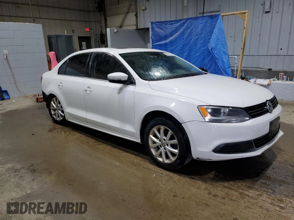 2013 Volkswagen Jetta SE с VIN 3VWDP7AJXDM423133, выставлен на аукционе Copart как лот 54582135 с пробегом 174 422 миль миль и Списание • Salvage title. История ставок и продаж доступна на DreamBid. Изображение 4.