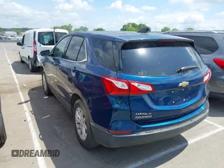 2020 Chevrolet Equinox LT with VIN 3GNAXKEV1LL277674, listed as a IAAI auction lot 42134928 with 104,408 mi miles and . Bid and sale history available at carsss.com. Image 3.