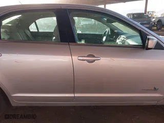 2011 Ford Fusion Hybrid with VIN 3FADP0L35BR256789, listed as a IAAI auction lot 40737584 with 133,683 mi miles. Bid and sale history available at carsss.com. Image 14.