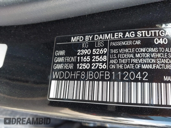 2015 Mercedes-Benz E-Class E 350 Luxury with VIN WDDHF8JB0FB112042, listed as a IAAI auction lot 41771389 with 135,191 mi miles. Bid and sale history available at carsss.com. Image 9.