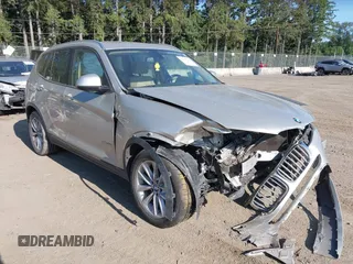 2016 BMW X3 xDrive28i z VIN 5UXWX9C50G0D82267, wystawiony jako IAAI lot #42397766 z przebiegiem 76 140 mil mil oraz . Historia ofert i sprzedaży dostępna na DreamBid. Obrazek 1.