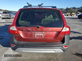 2011 Volvo XC70 3.2L with VIN YV4940BZ8B1101501, listed as a Copart auction lot 43035835 with 125,611 mi miles and Salvage Title. Bid and sale history available at DreamBid. Image 6.