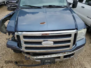 2006 Ford Super Duty F-250 XL with VIN 1FTNF21506EB60448, listed as a Copart auction lot 72930674 with 154,008 mi miles and Salvage Title. Bid and sale history available at carsss.com. Image 13.
