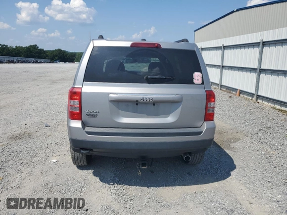 2016 Jeep Patriot Sport with VIN 1C4NJRBB2GD511783, listed as a Copart auction lot 62000425 with 96,260 mi miles and Salvage title. Bid and sale history available at DreamBid. Image 6.