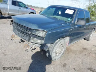 2007 Chevrolet Silverado 1500 Classic LT1 with VIN 1GCEC19V67Z188403, listed as a IAAI auction lot 41248902 with 374,308 mi miles. Bid and sale history available at carsss.com. Image 17.