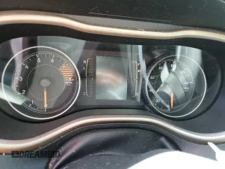 2016 Jeep Cherokee Latitude с VIN 1C4PJMCS4GW252227, выставлен на аукционе Copart как лот 62210565 с пробегом Не указан миль и Списание • Salvage title. История ставок и продаж доступна на DreamBid. Изображение 9.