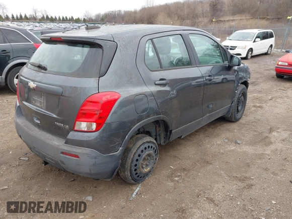 2016 Chevrolet Trax LS with VIN 3GNCJKSB0GL268894, listed as a IAAI auction lot 41830680 with 183,389 mi miles. Bid and sale history available at carsss.com. Image 4.