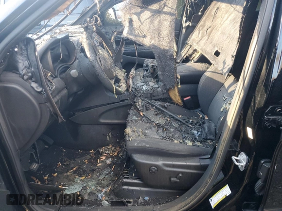 2019 Jeep Grand Cherokee Upland with VIN 1C4RJFAG2KC596023, listed as a Copart auction lot 82231794 with 0 mi miles and Salvage Title. Bid and sale history available at carsss.com. Image 7.