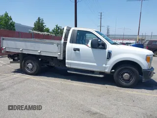 2017 Ford F-250 XL с VIN 1FDBF2A69HEC86673, выставлен на аукционе IAAI как лот 42511398 с пробегом 80 283 миль миль и . История ставок и продаж доступна на DreamBid. Изображение 14.