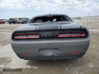 2017 Dodge Challenger SXT with VIN 2C3CDZAG1HH568755, listed as a Copart auction lot 47650455 with 0 mi miles and Salvage Title. Bid and sale history available at carsss.com. Image 6.