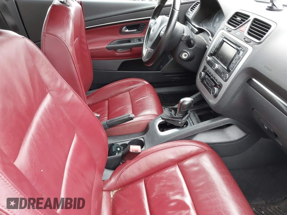 2012 Volkswagen Eos Lux with VIN WVWFW7AH0CV007026, listed as a IAAI auction lot 41740116 with 59,363 mi miles and . Bid and sale history available at DreamBid. Image 5.