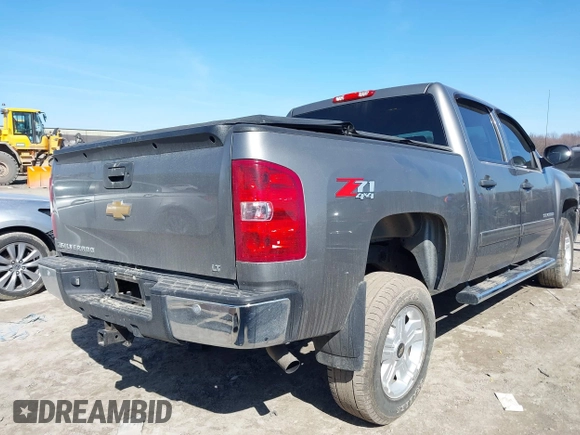 2013 Chevrolet Silverado 1500 LT with VIN 3GCPKSE79DG160065, listed as a IAAI auction lot 41793112 with 112,209 mi miles and . Bid and sale history available at DreamBid. Image 4.