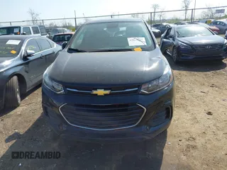 2022 Chevrolet Trax LS z VIN KL7CJNSM4NB551564, wystawiony jako IAAI lot #42066707 z przebiegiem 38 245 mil mil oraz . Historia ofert i sprzedaży dostępna na DreamBid. Obrazek 12.