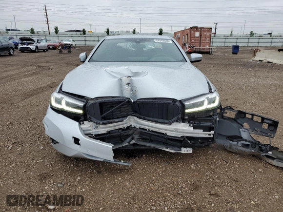 2021 BMW 5 Series 530i xDrive с VIN WBA13BJ03MWX11424, выставлен на аукционе Copart как лот 57849405 с пробегом 28 729 миль миль и Списание • Salvage title. История ставок и продаж доступна на DreamBid. Изображение 5.