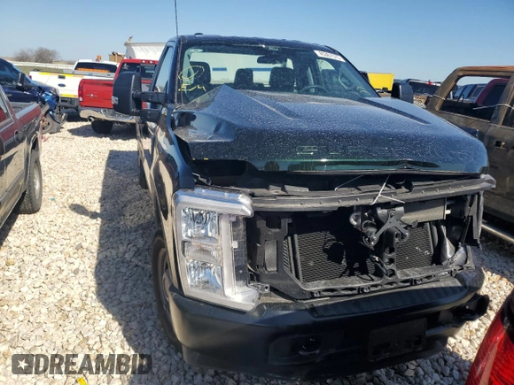 2024 Ford F-250 XL with VIN 1FTBF2AA1REF32111, listed as a Copart auction lot 45367575 with 1,192 mi miles and Salvage title. Bid and sale history available at DreamBid. Image 5.