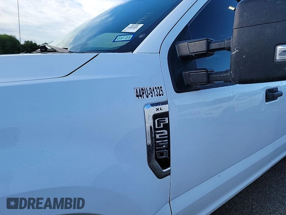 2019 Ford F-250 XL с VIN 1FT7W2B60KED86550, выставлен на аукционе IAAI как лот 42556034 с пробегом 188 501 миль миль и . История ставок и продаж доступна на DreamBid. Изображение 6.