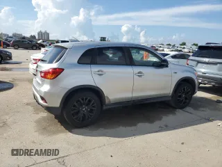 2018 Mitsubishi Outlander ES with VIN JA4AP3AU9JZ025070, listed as a Copart auction lot 61654985 with 122,303 mi miles and Salvage title. Bid and sale history available at DreamBid. Image 3.